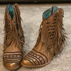 Size 8 corral boots